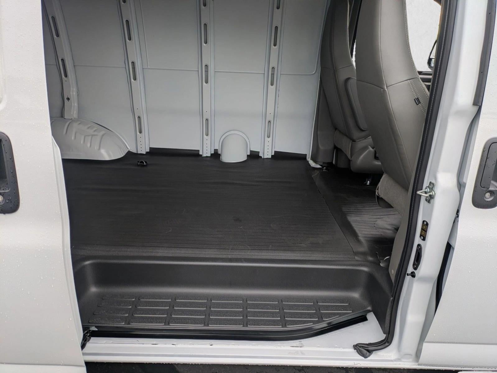 2025 Chevrolet Express Cargo 2500 Base