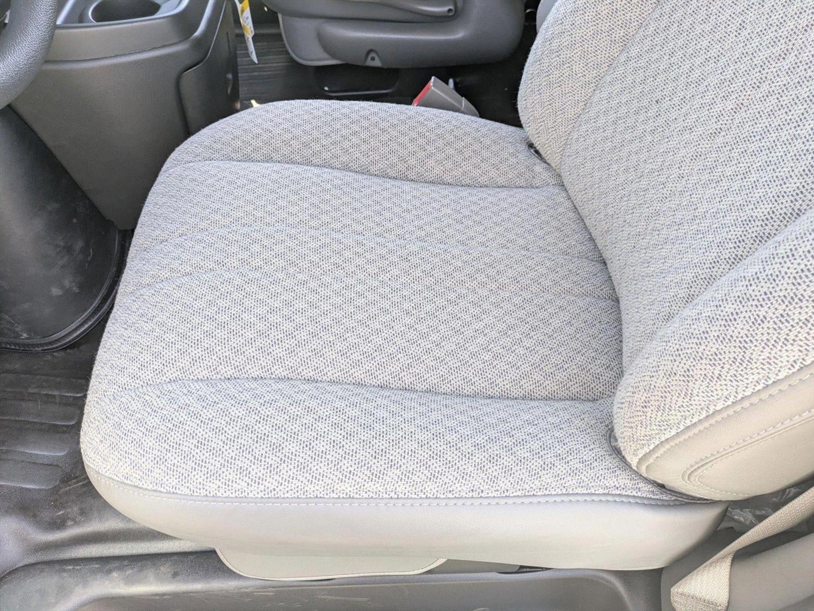 2025 Chevrolet Express Cargo 2500 Base