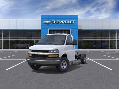 2026 Chevrolet Express Cutaway 3500 Base