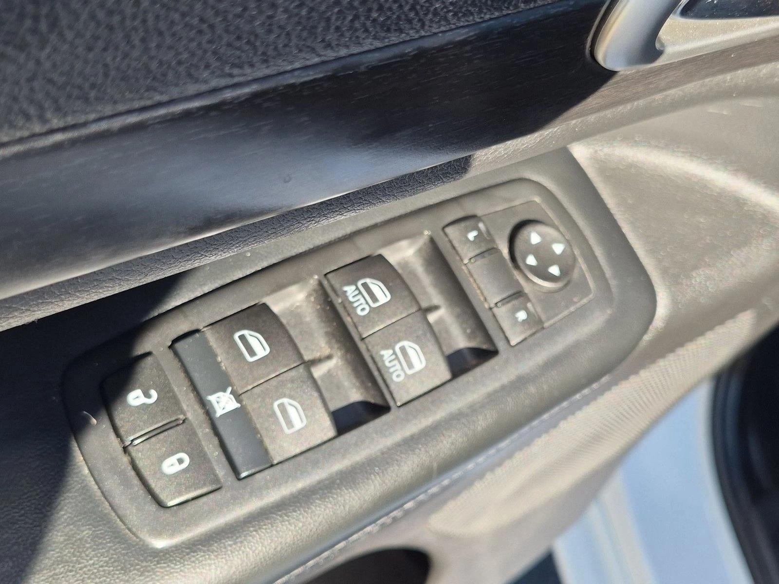 2015 Jeep Grand Cherokee Altitude - Photo 12