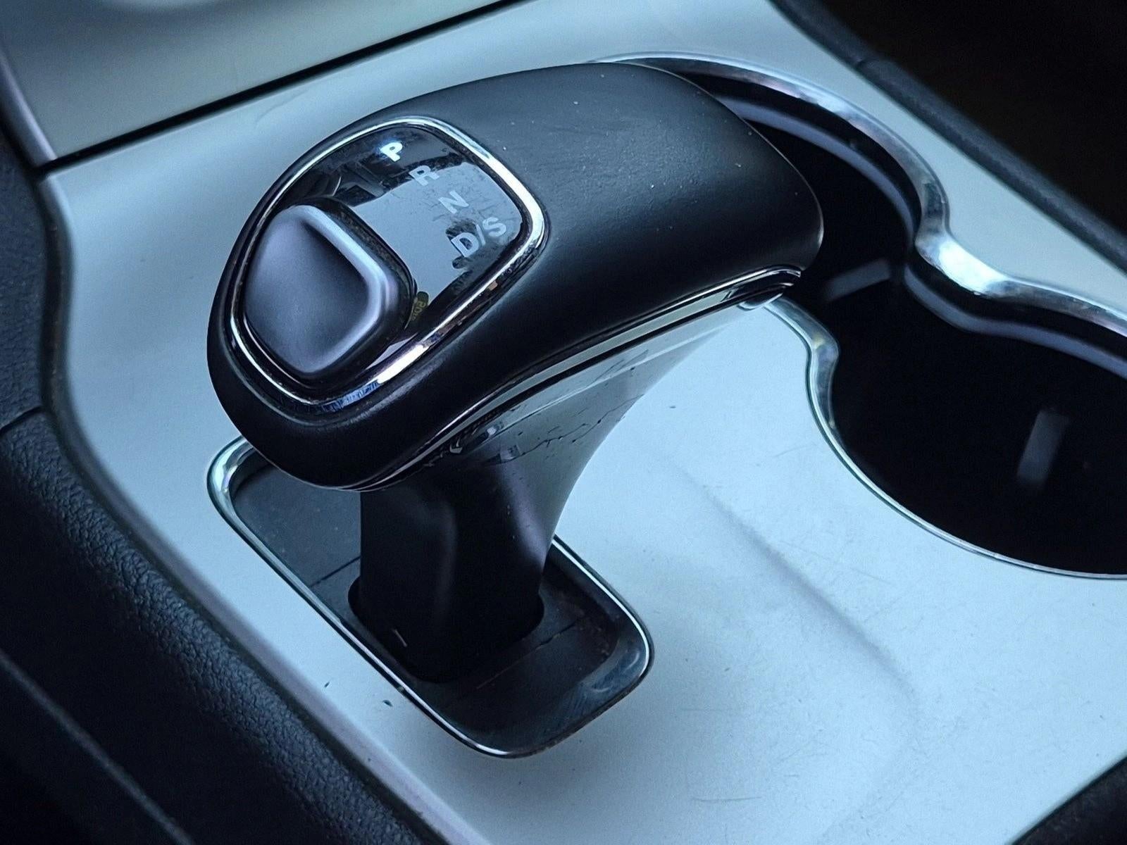 2015 Jeep Grand Cherokee Altitude - Photo 18