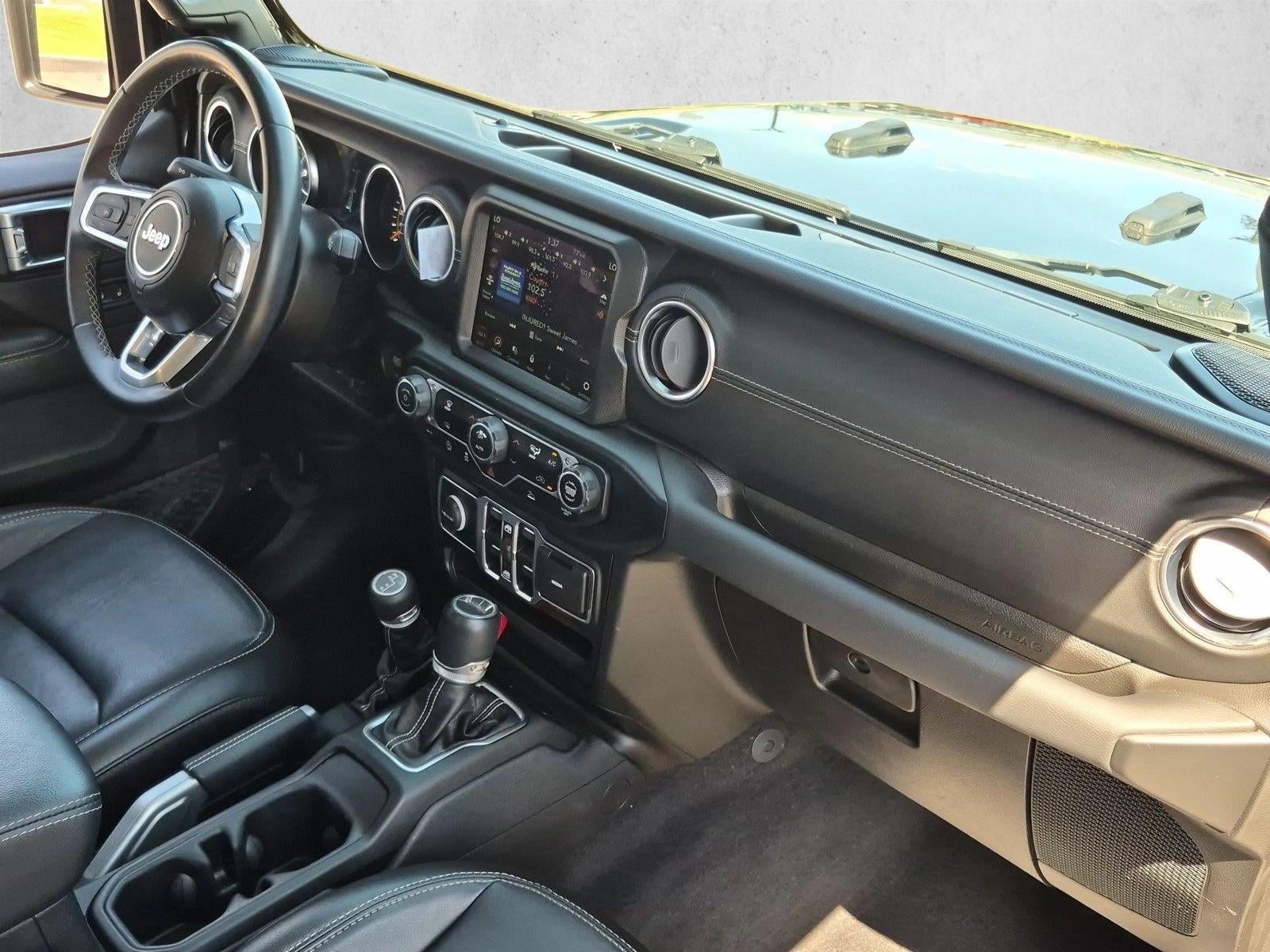 2022 Jeep Gladiator Overland
