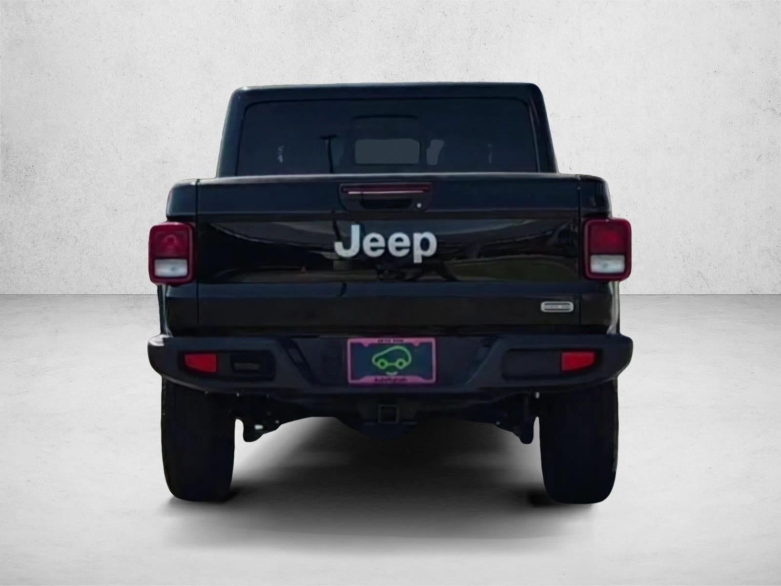 2022 Jeep Gladiator Overland