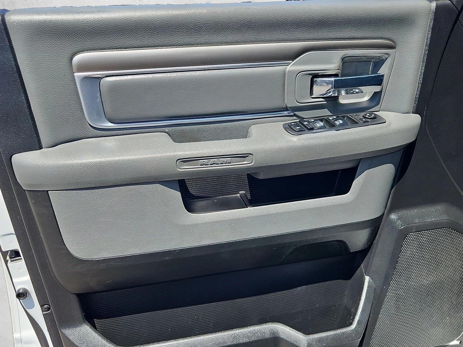 2018 RAM 1500 SLT