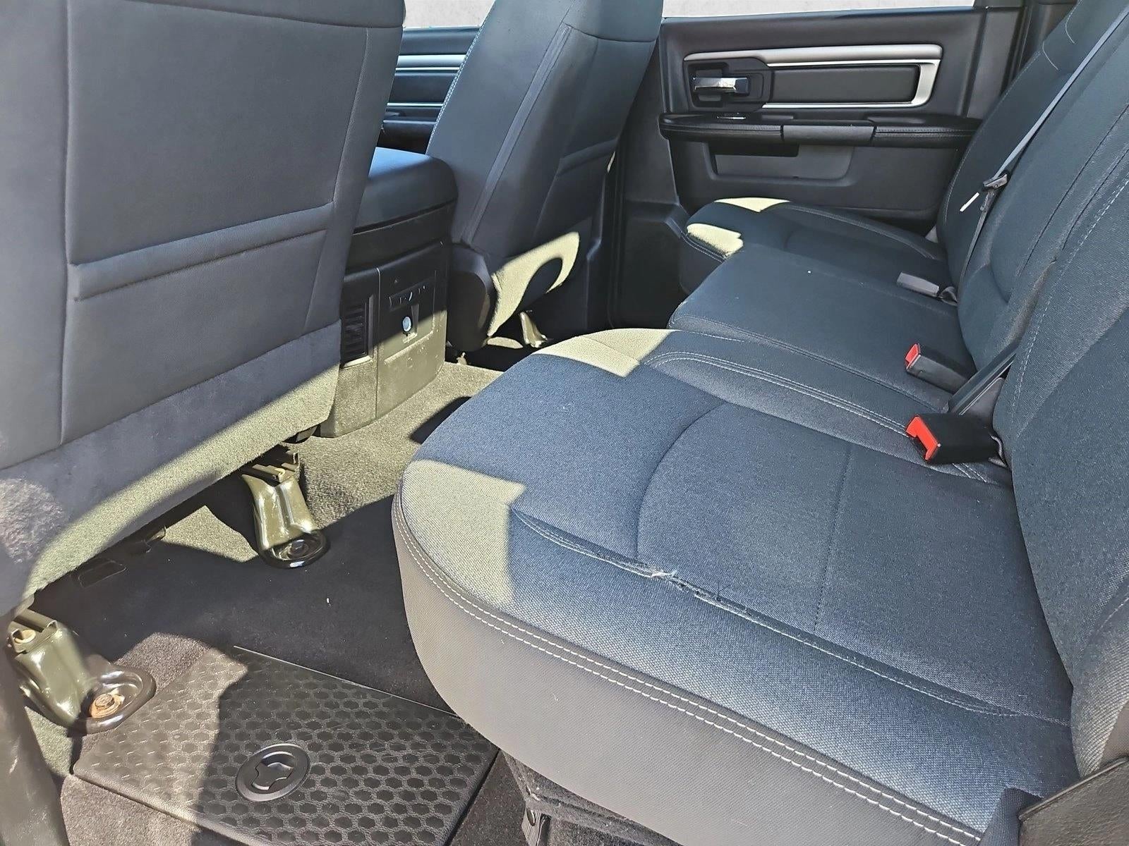 2021 RAM 1500 Classic Base