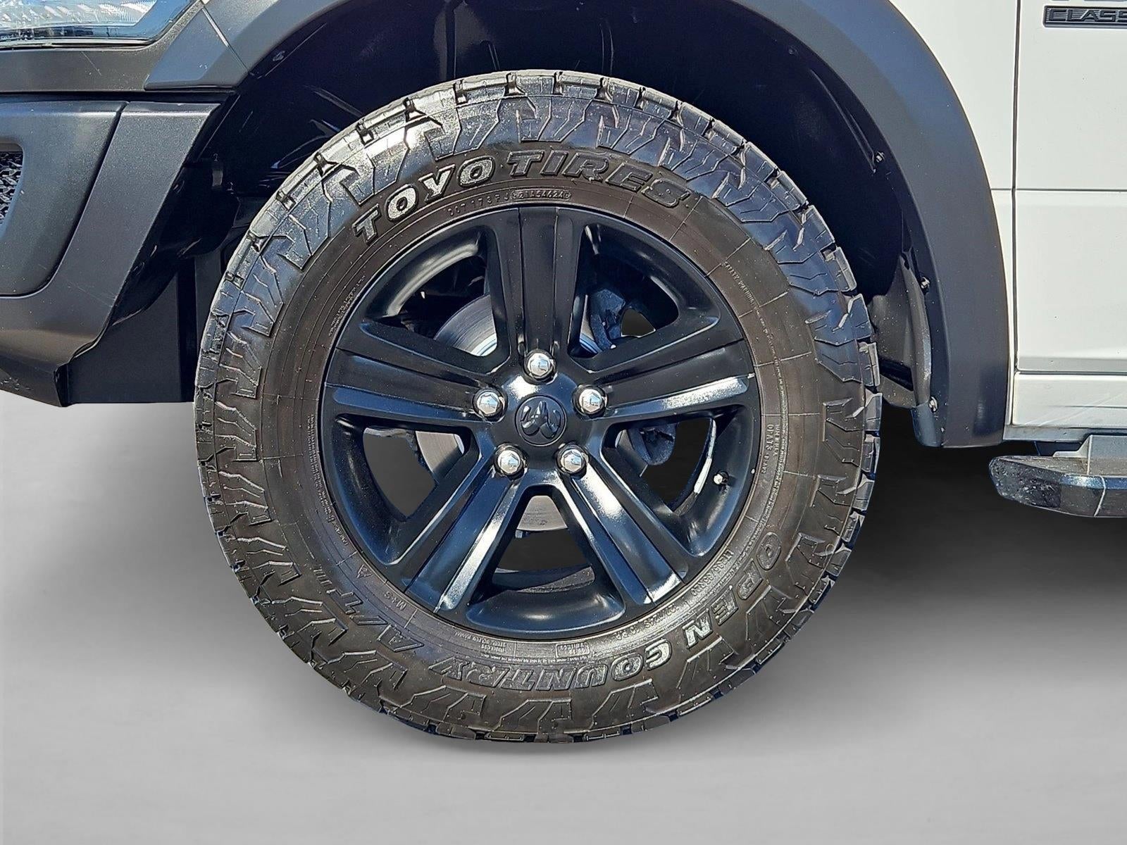 2021 RAM 1500 Classic Base