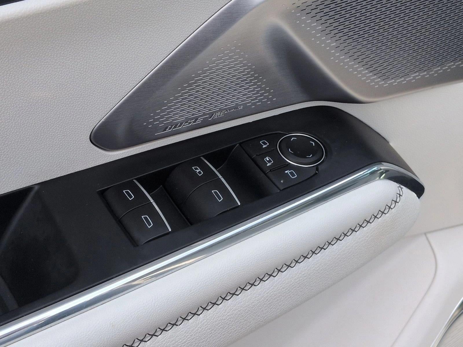 2025 GMC Acadia FWD Denali