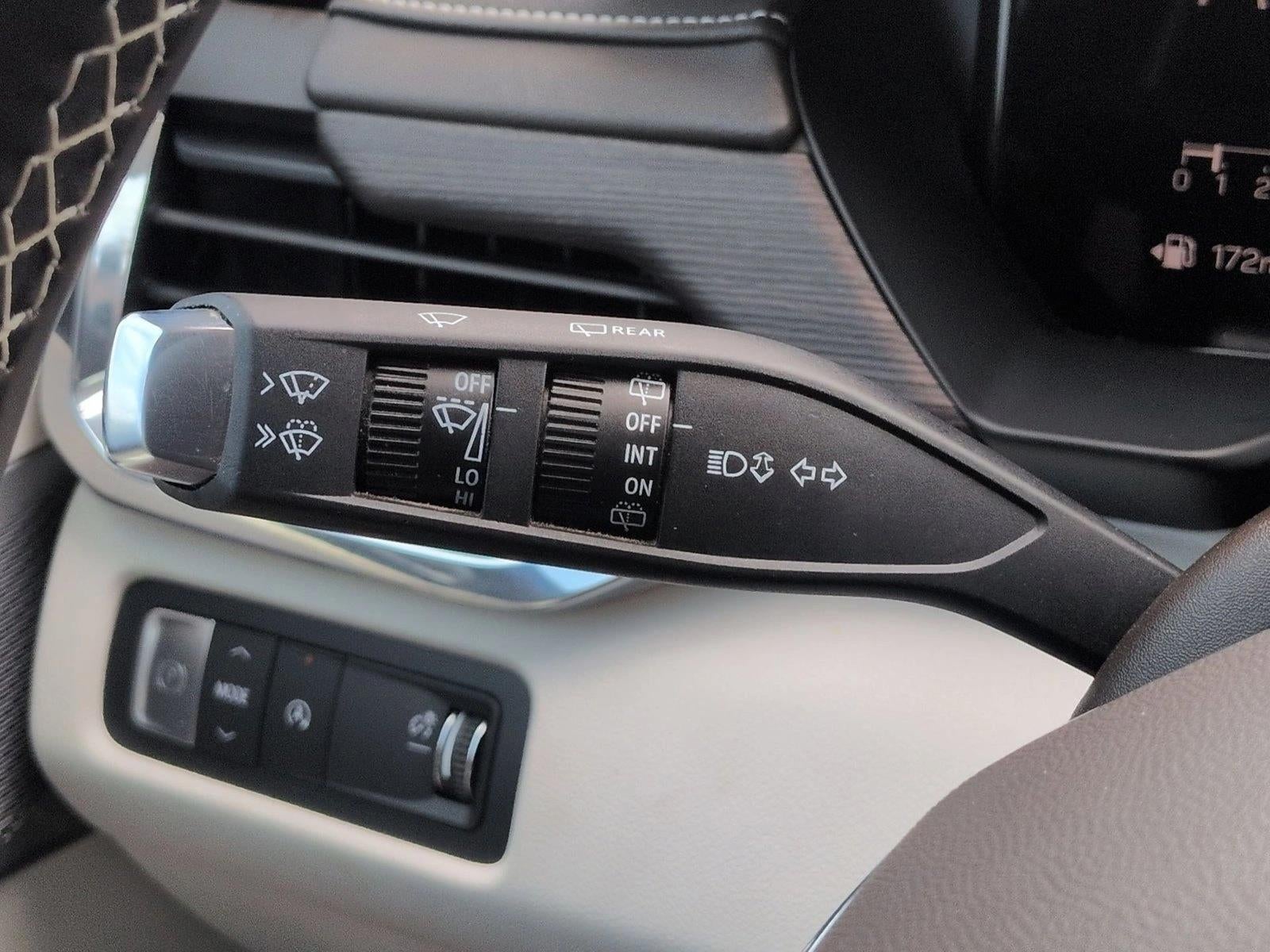 2025 GMC Acadia FWD Denali