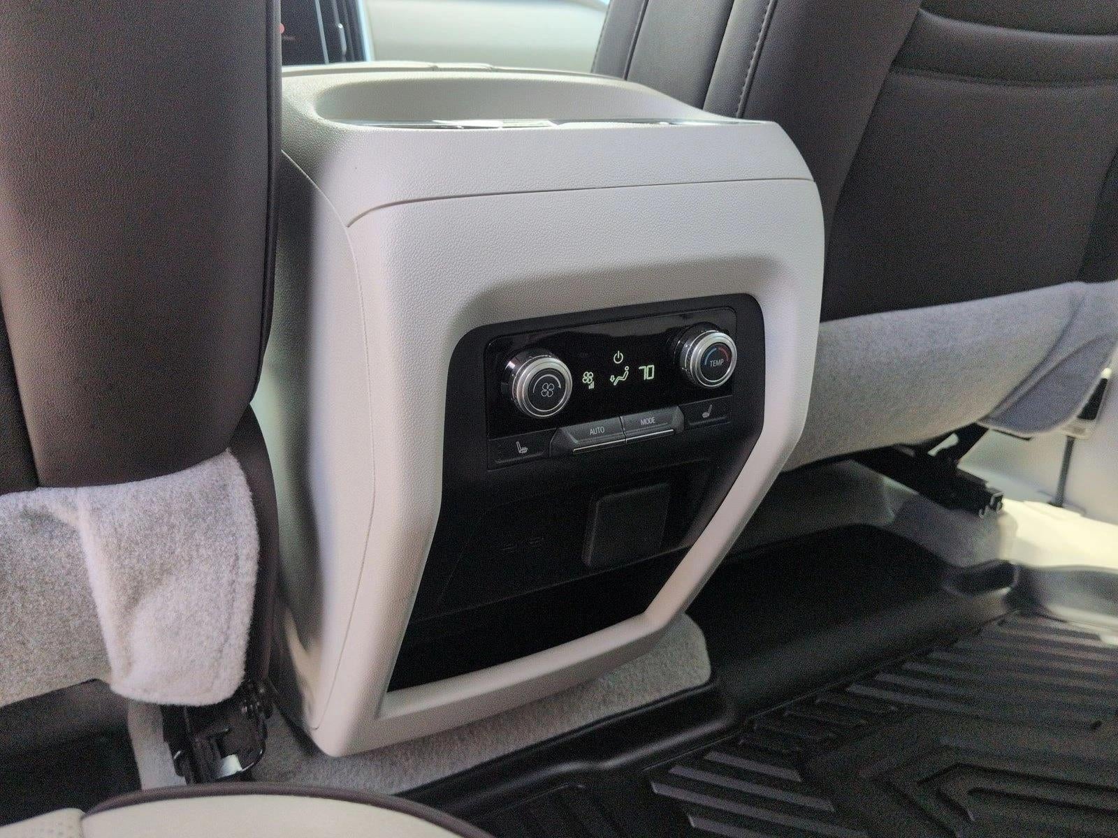 2025 GMC Acadia FWD Denali