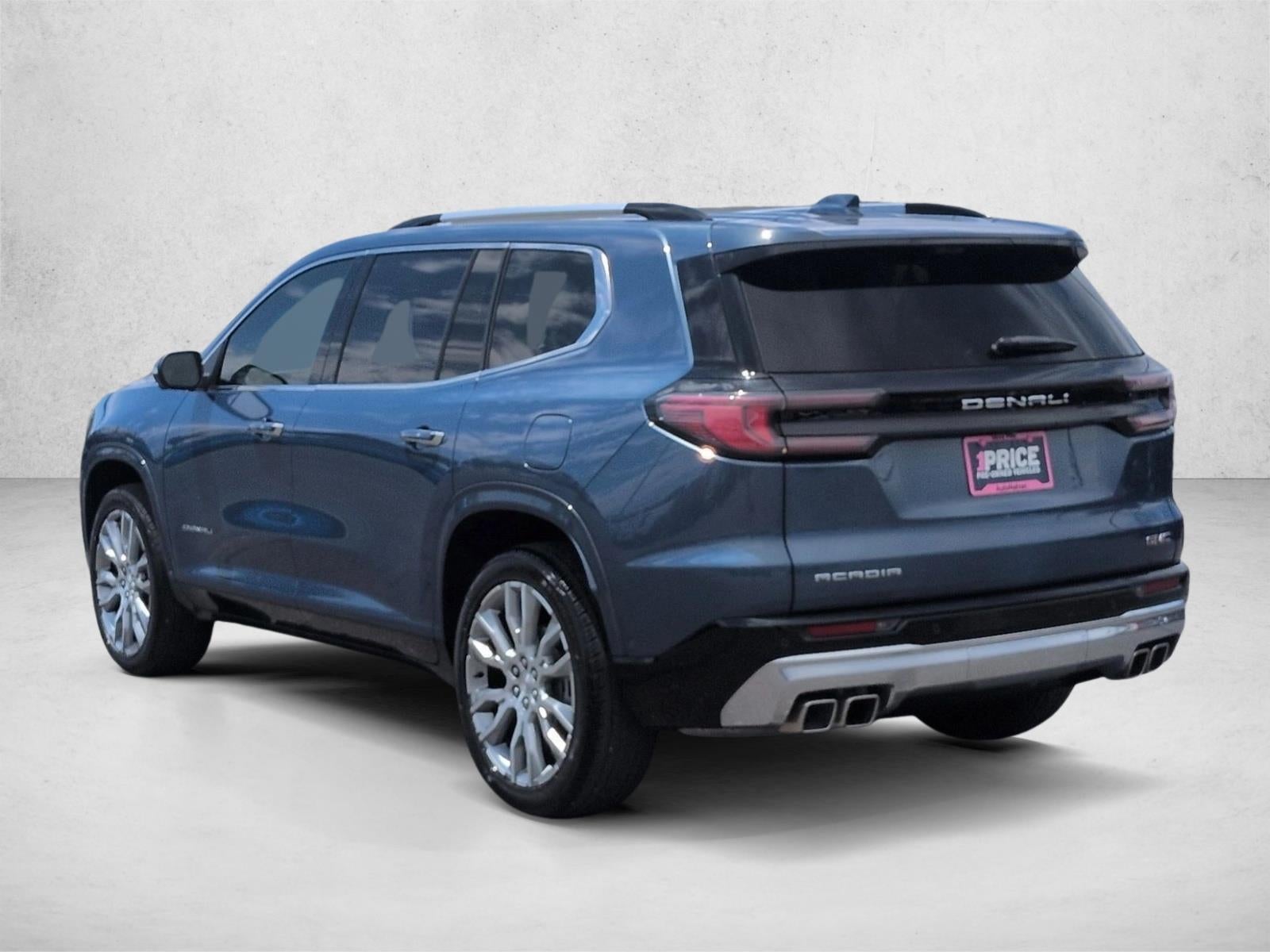2025 GMC Acadia FWD Denali