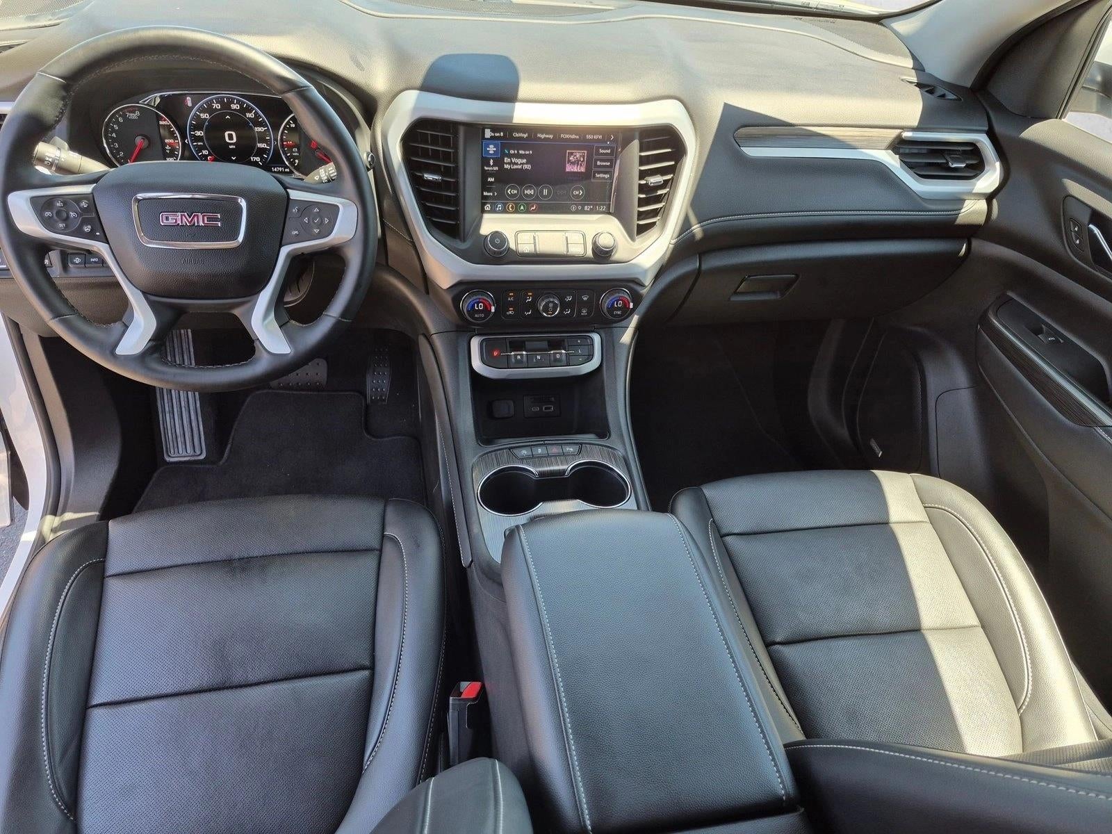 2023 GMC Acadia SLT