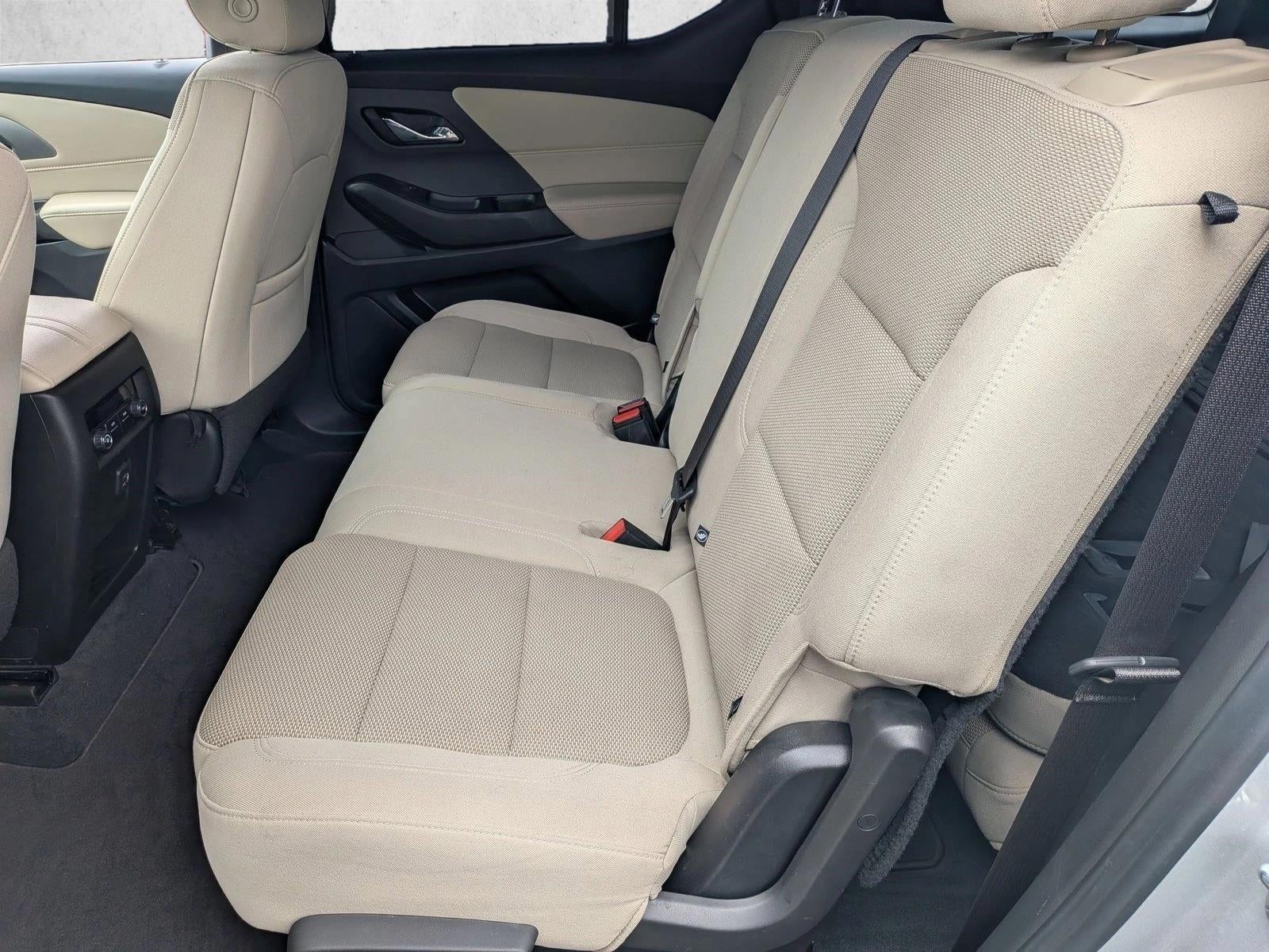 2022 Chevrolet Traverse LS