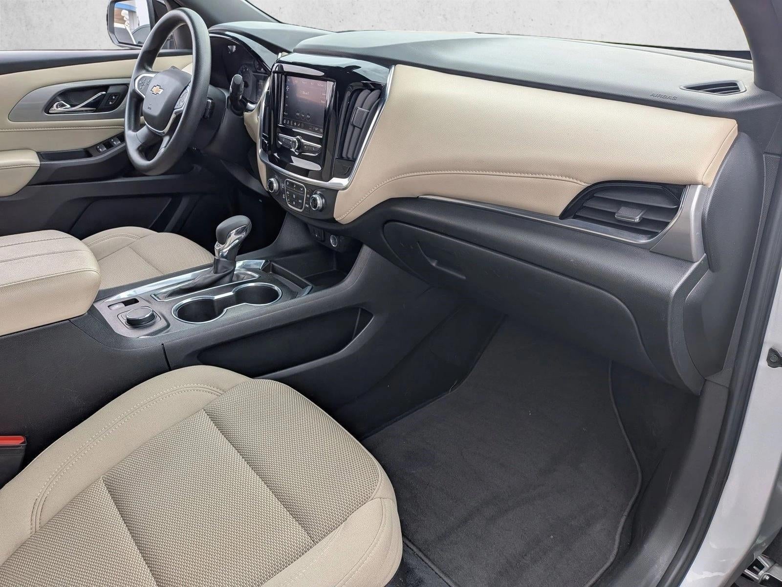 2022 Chevrolet Traverse LS
