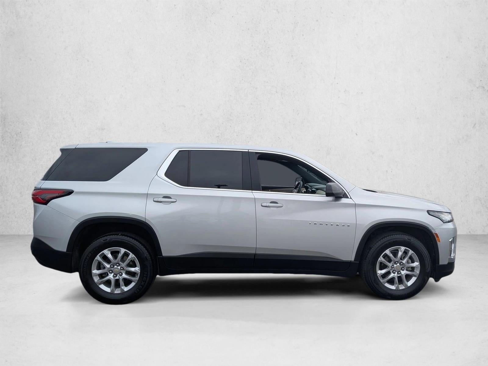 2022 Chevrolet Traverse LS