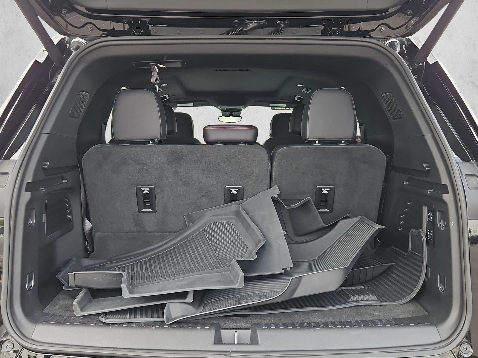 2025 Chevrolet Traverse AWD RS