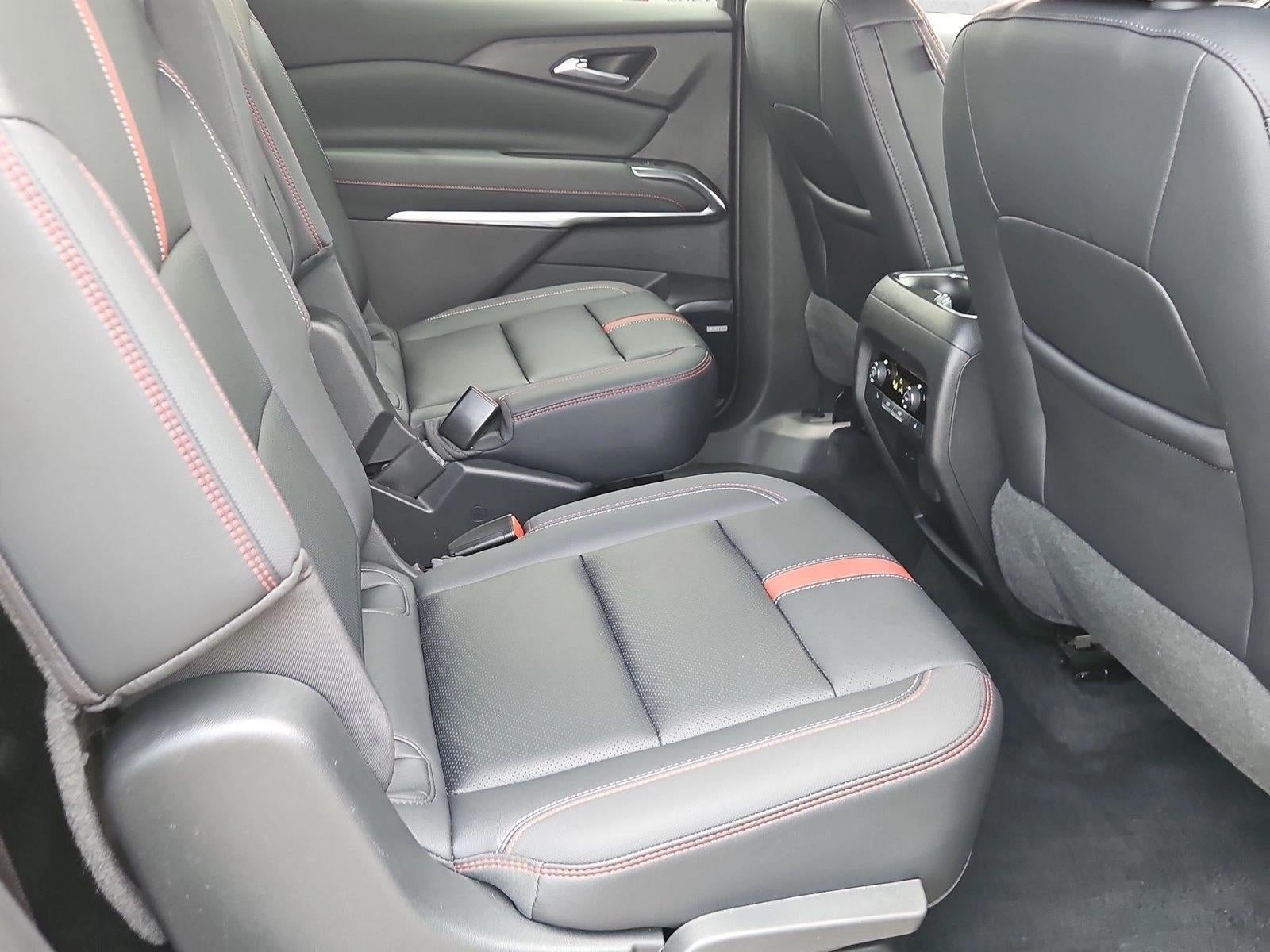 2025 Chevrolet Traverse AWD RS