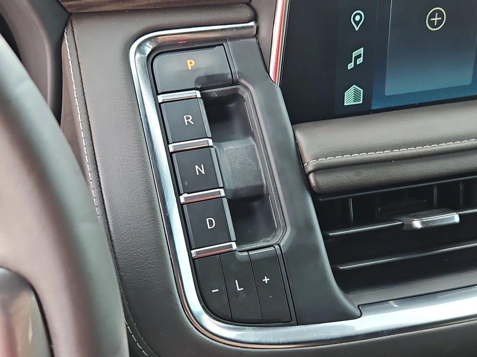 2022 Chevrolet Suburban LT