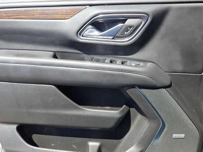 2023 Chevrolet Suburban High Country