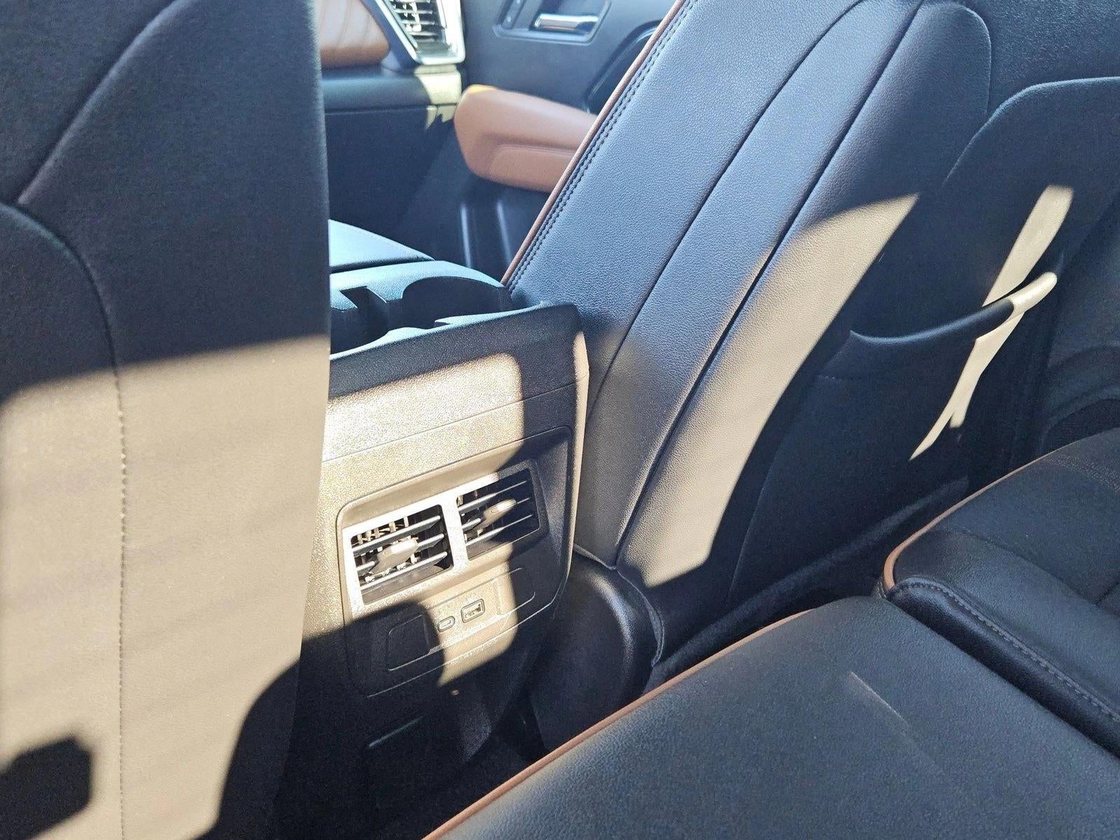 2023 GMC Canyon 4WD AT4