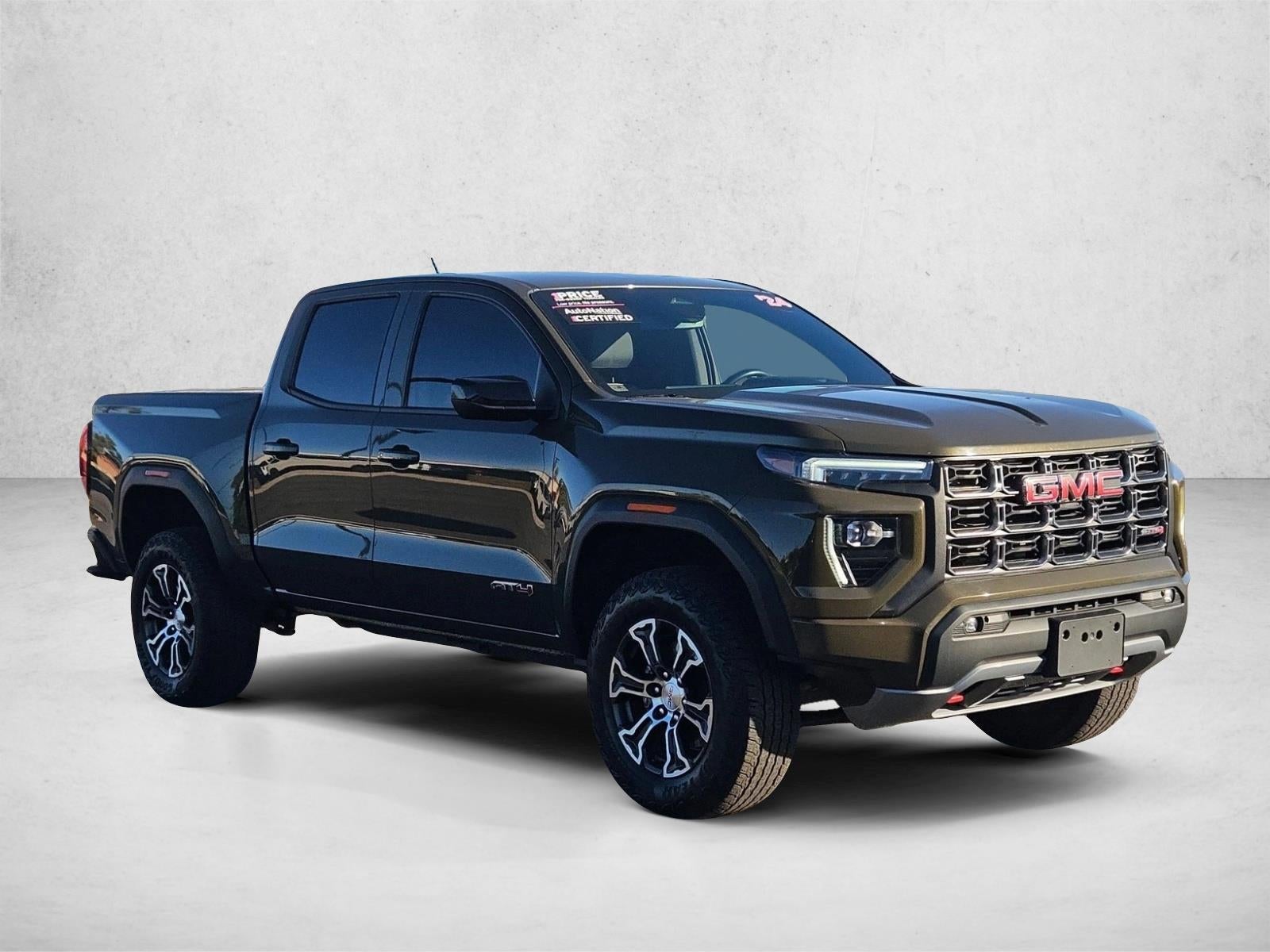 2024 GMC Canyon 4WD AT4