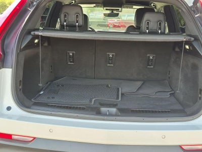 2022 Cadillac XT4 FWD Premium Luxury