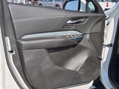 2022 Cadillac XT4 FWD Premium Luxury