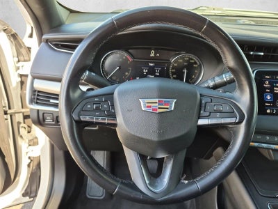 2022 Cadillac XT4 FWD Premium Luxury