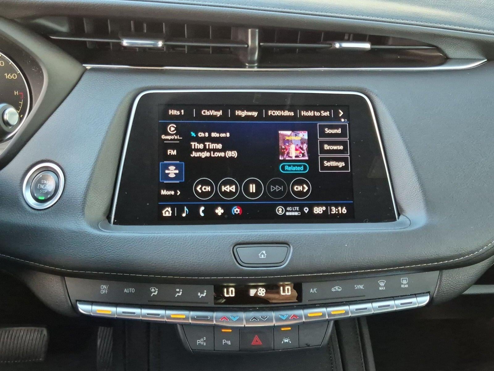 2022 Cadillac XT4 FWD Premium Luxury