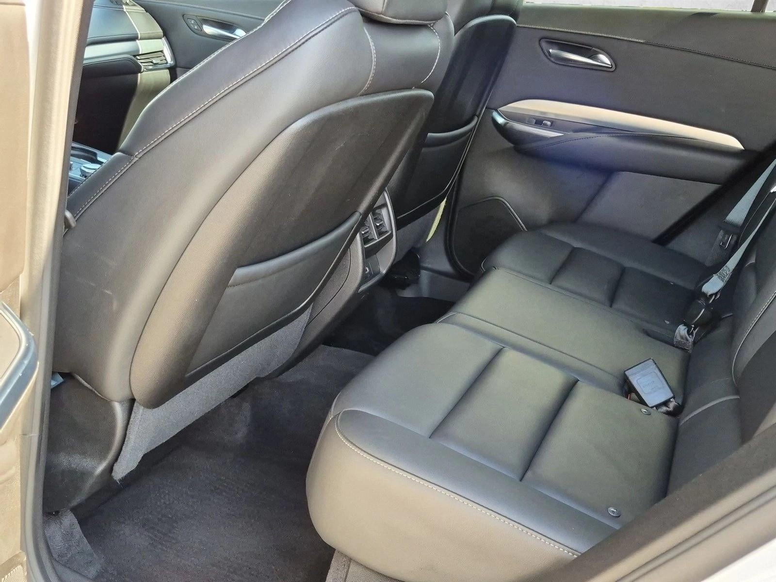 2022 Cadillac XT4 FWD Premium Luxury