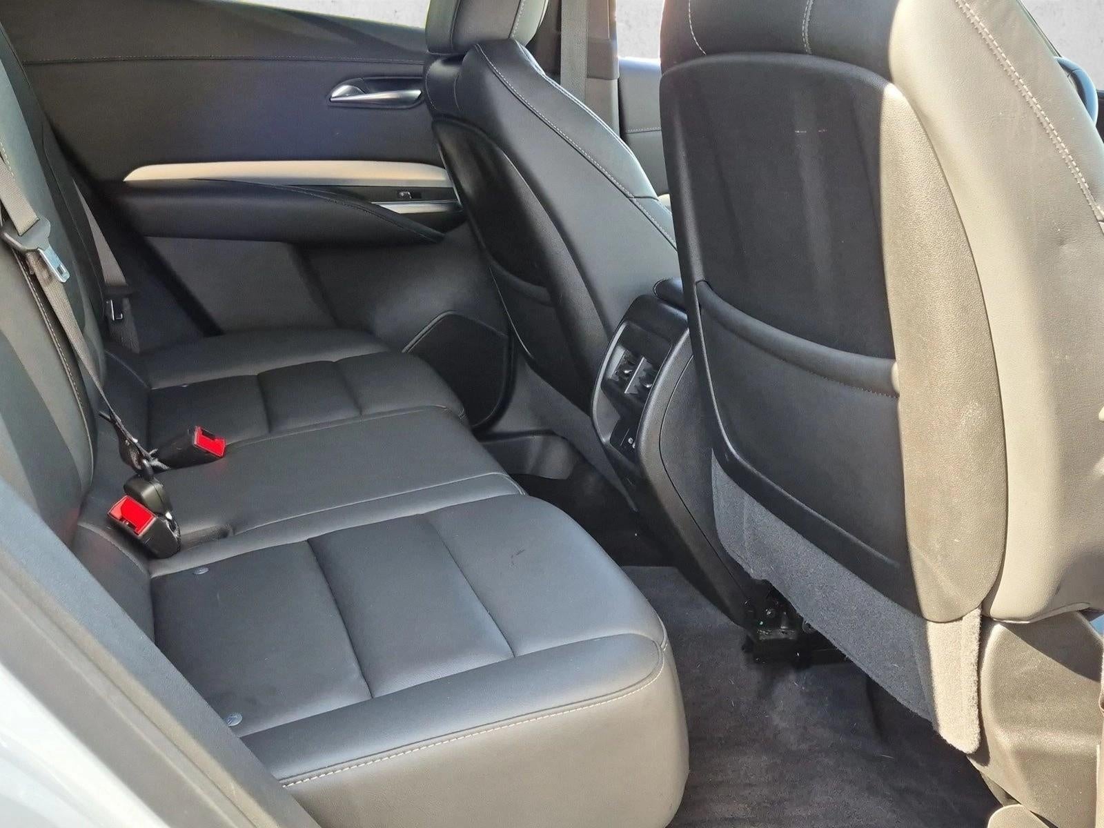 2022 Cadillac XT4 FWD Premium Luxury