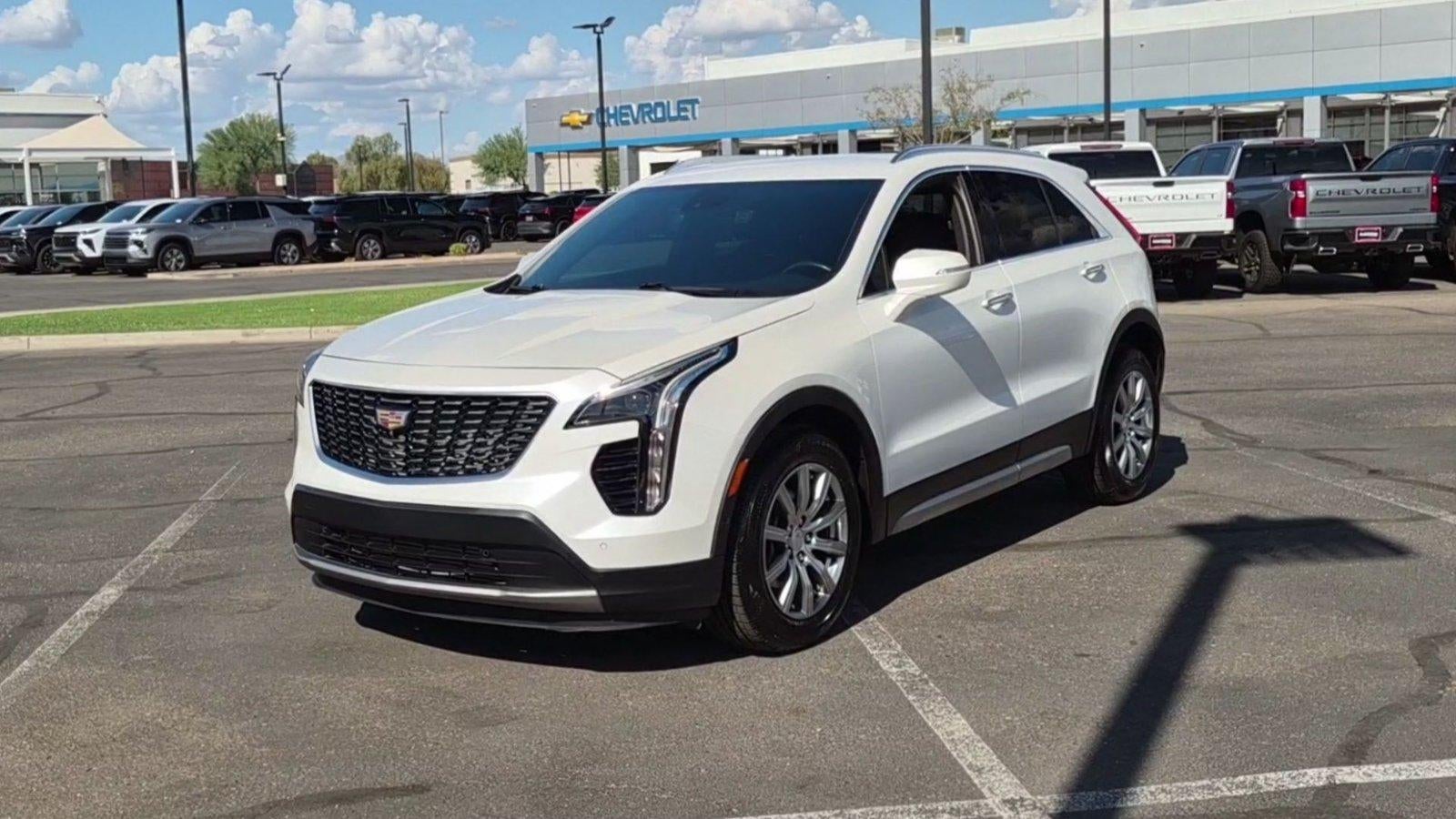 2022 Cadillac XT4 FWD Premium Luxury