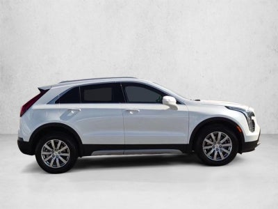 2022 Cadillac XT4 FWD Premium Luxury