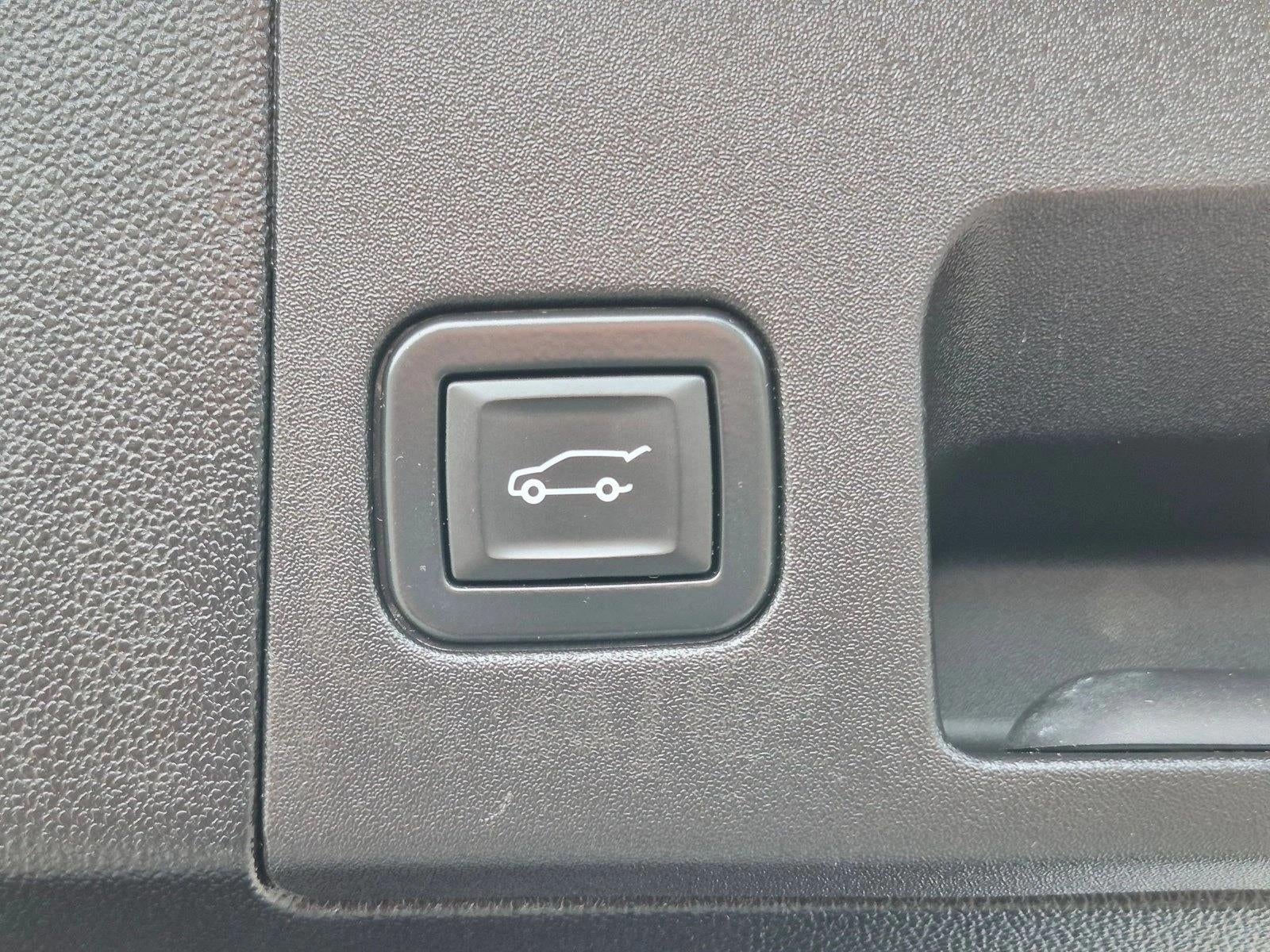 2022 Cadillac XT5 AWD Sport