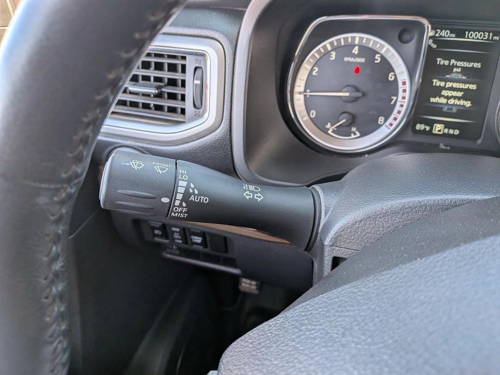 2017 Nissan TITAN SL