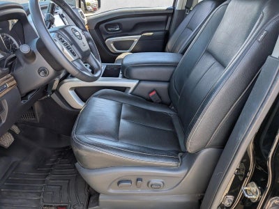2017 Nissan TITAN SL