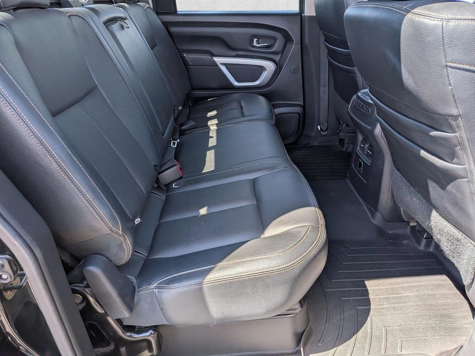 2017 Nissan TITAN SL