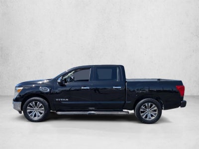 2017 Nissan TITAN SL