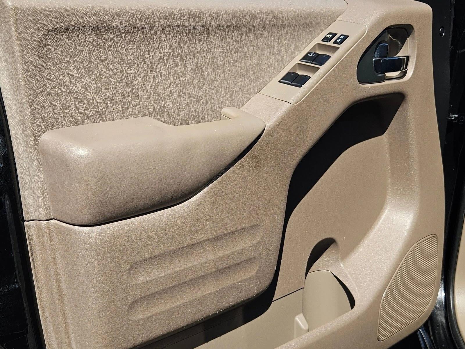 2015 Nissan Frontier SV