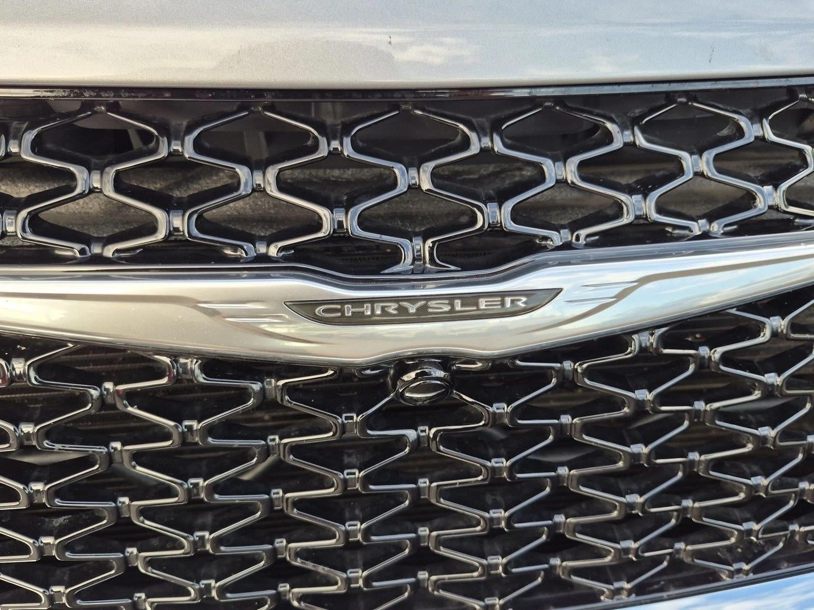 2021 Chrysler Pacifica Touring