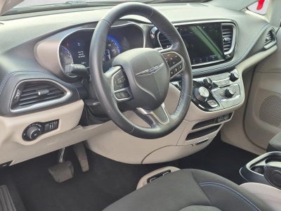 2021 Chrysler Pacifica Touring