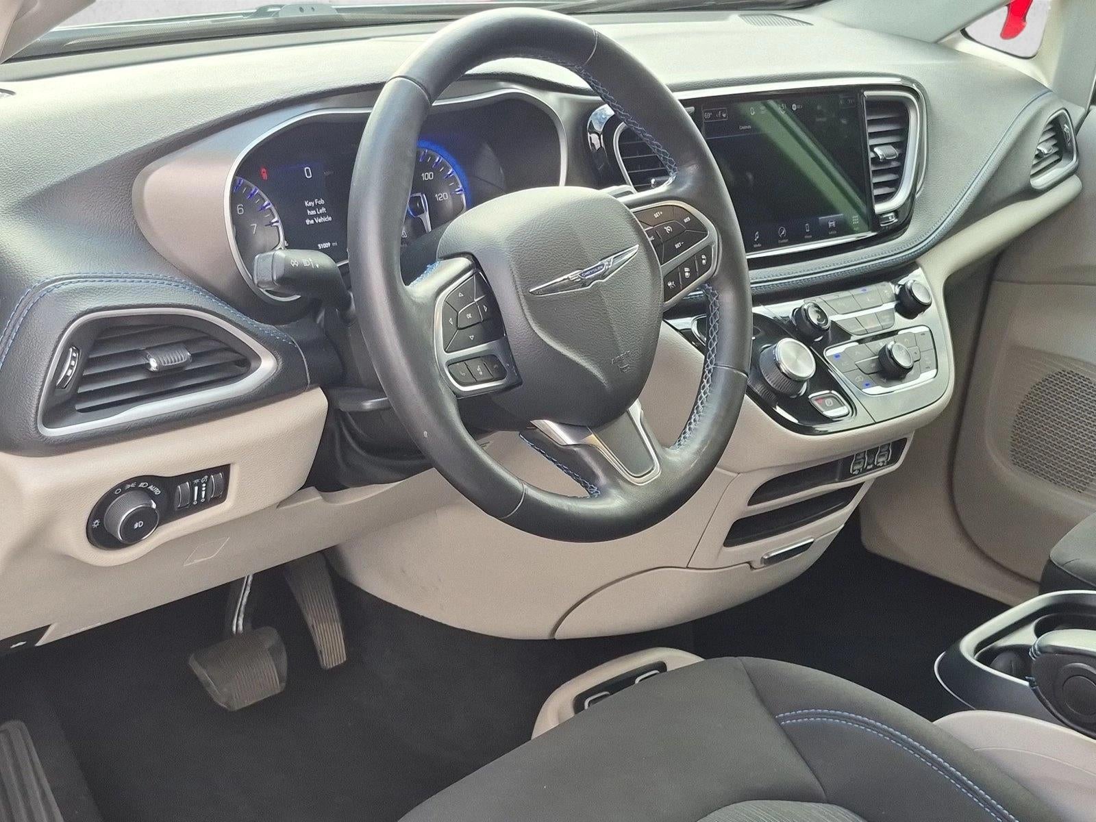 2021 Chrysler Pacifica Touring