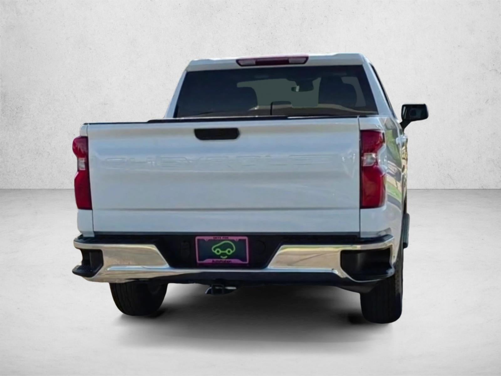 2023 Chevrolet Silverado 1500 LT - Photo 7