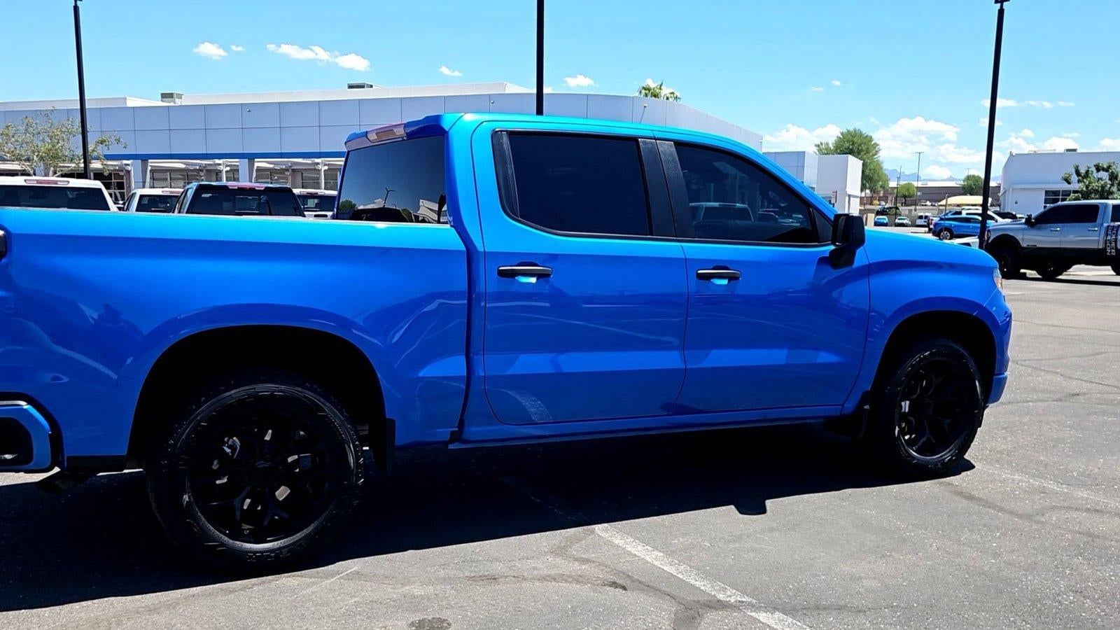 2025 Chevrolet Silverado 1500 Custom