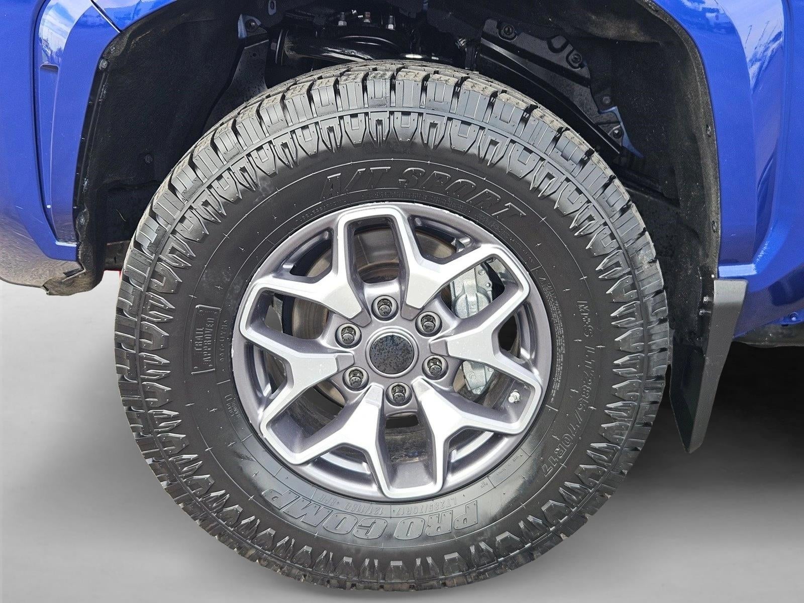 2025 Toyota Tacoma SR5