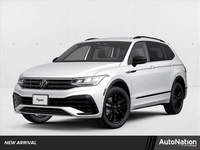 2022 Volkswagen Tiguan SE R-Line Black