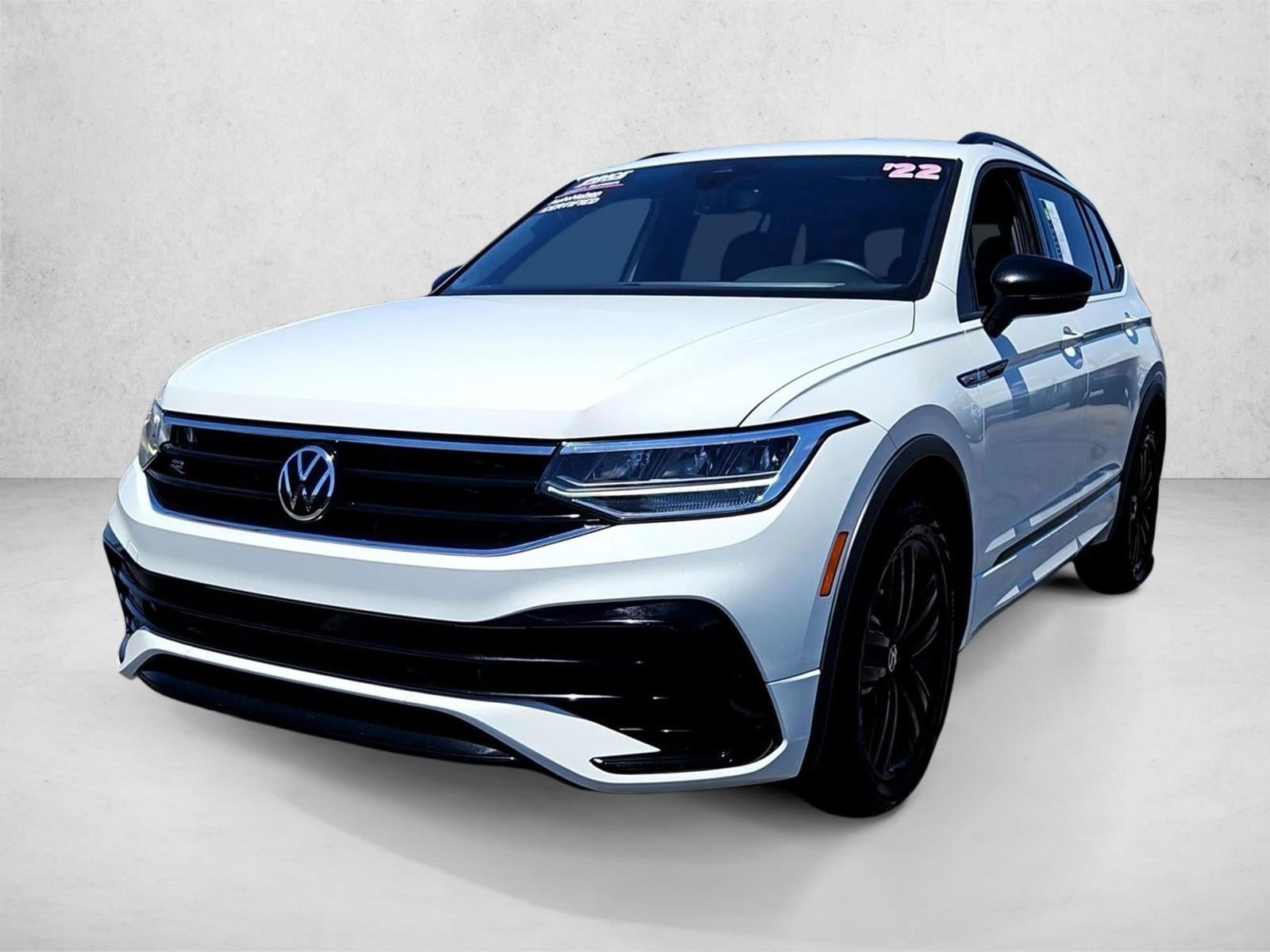 2022 Volkswagen Tiguan SE R-Line Black