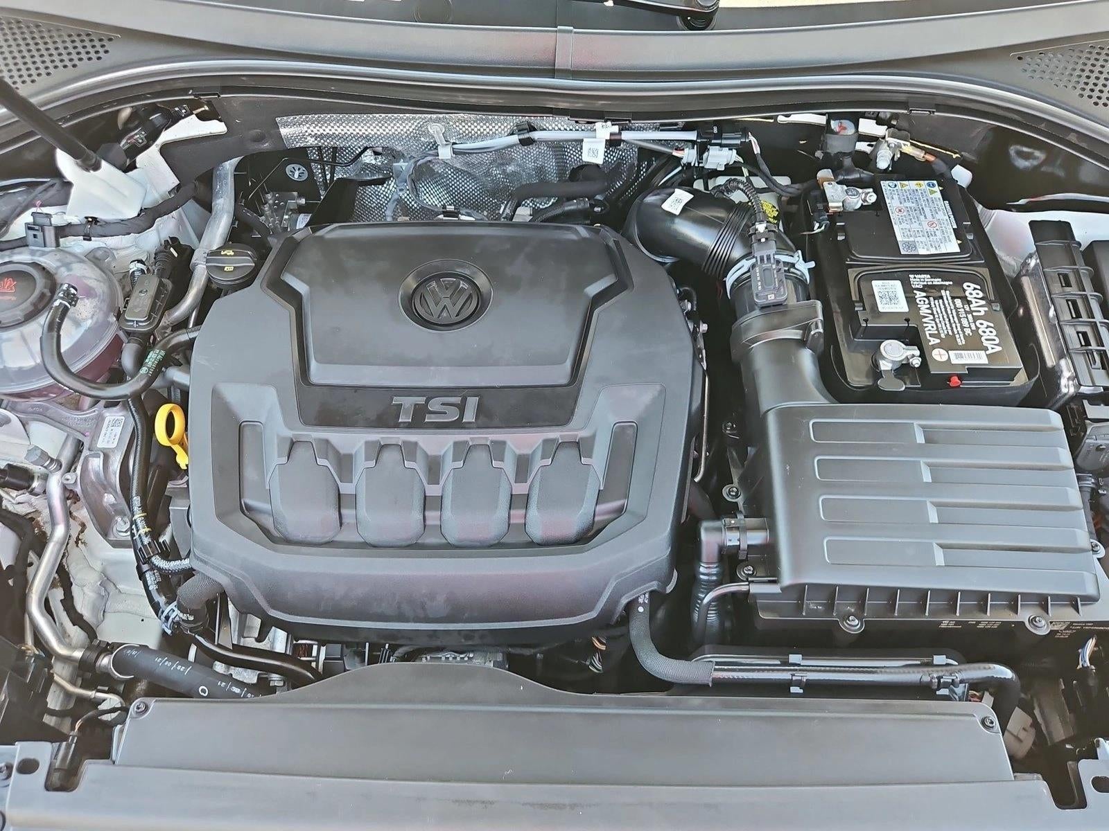 2022 Volkswagen Tiguan SE R-Line Black