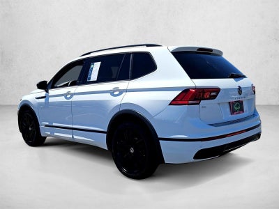 2022 Volkswagen Tiguan SE R-Line Black
