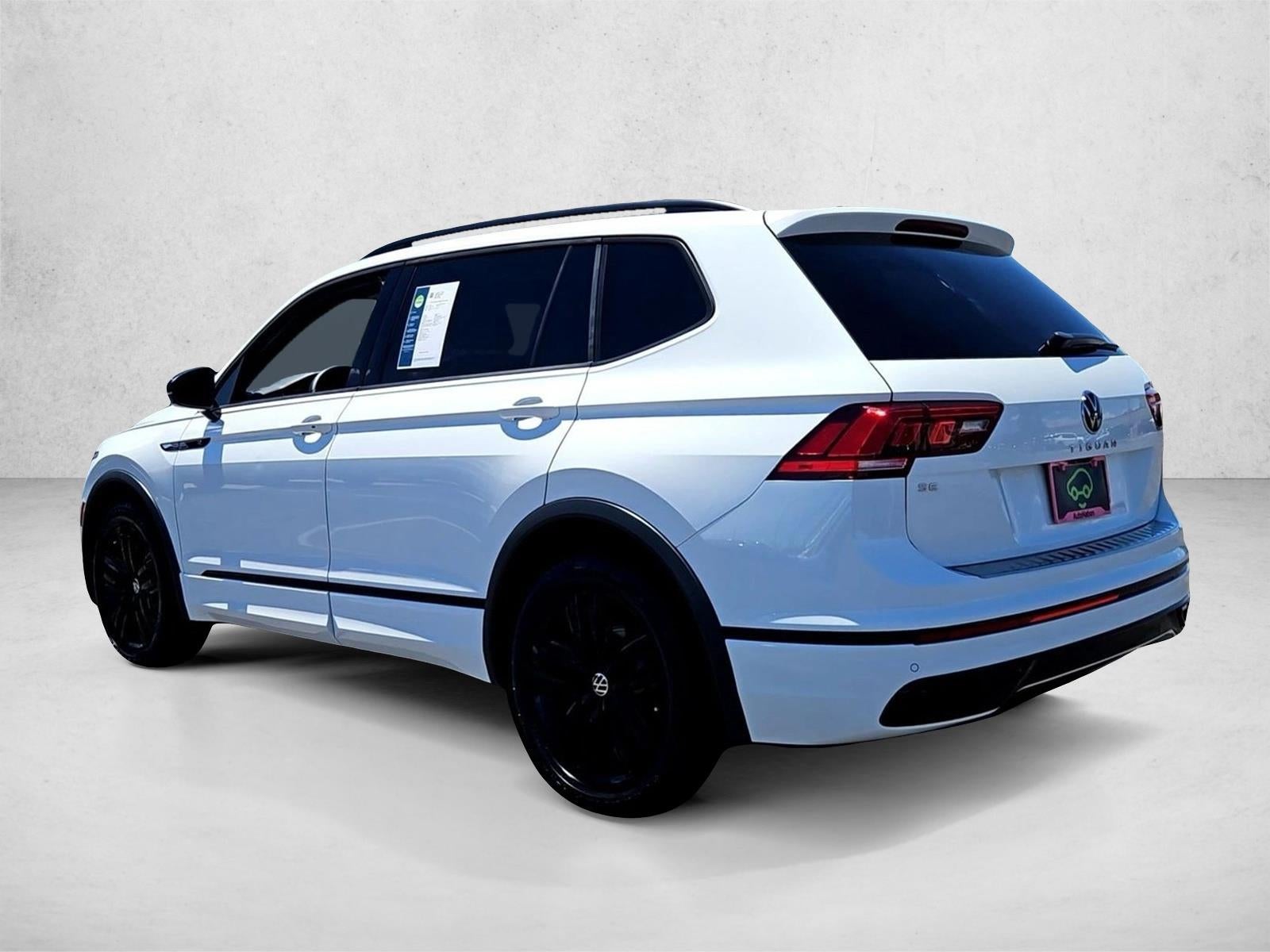 2022 Volkswagen Tiguan SE R-Line Black