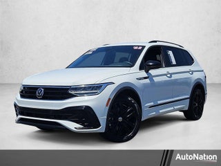 2022 Volkswagen Tiguan SE R-Line Black